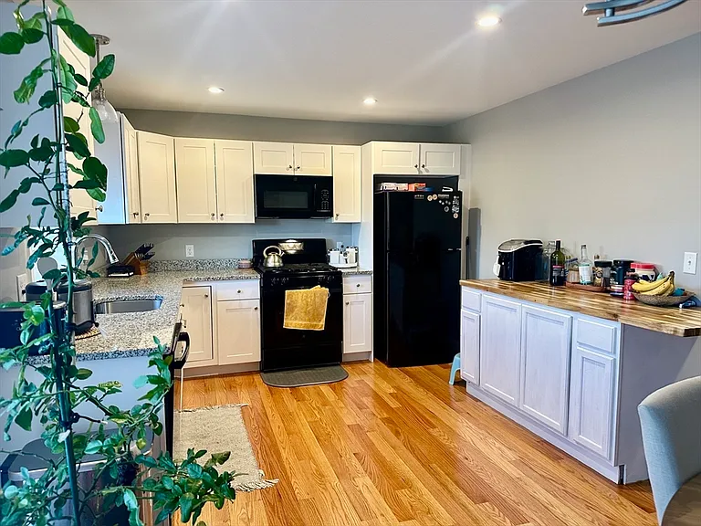 3 Marshall St #3 — Photo 6