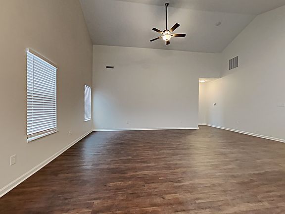 2nd image of 2554 Bridlewood Dr