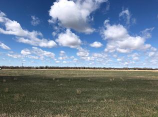 5310 Falconer Dr, Bismarck, ND 58504