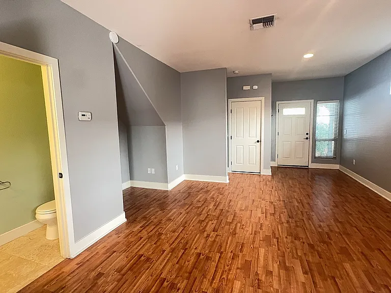 165 Casey Way — Photo 4