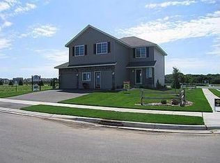 1137 Jasmine Ln, Jordan, MN 55352