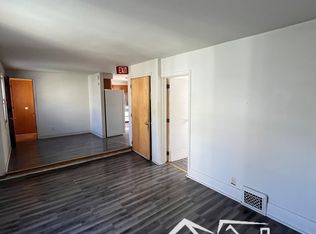 1118 Elmwood Ave #A, Oshkosh, WI 54901