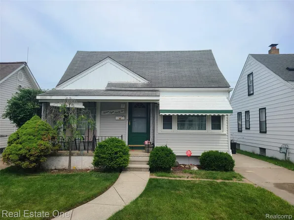 15892 Centralia, Redford, MI 48239