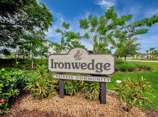 6040 Glendale Dr, Boca Raton, FL 33433