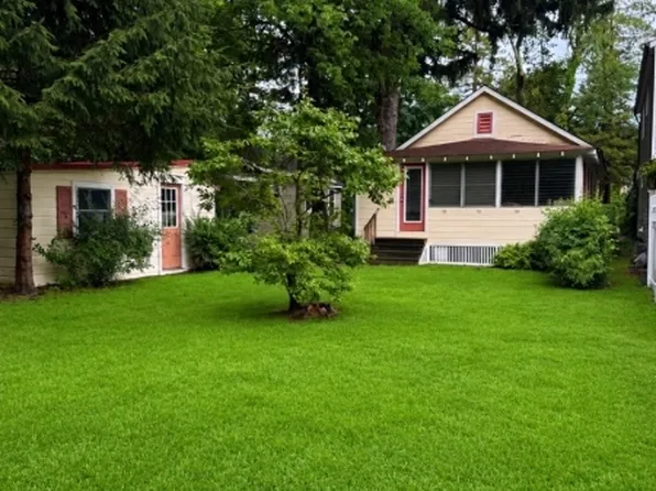 23 Notch Rd, Rockaway Twp., NJ 07435