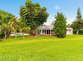 5902 Cedar Cir, Tamarac, FL 33319