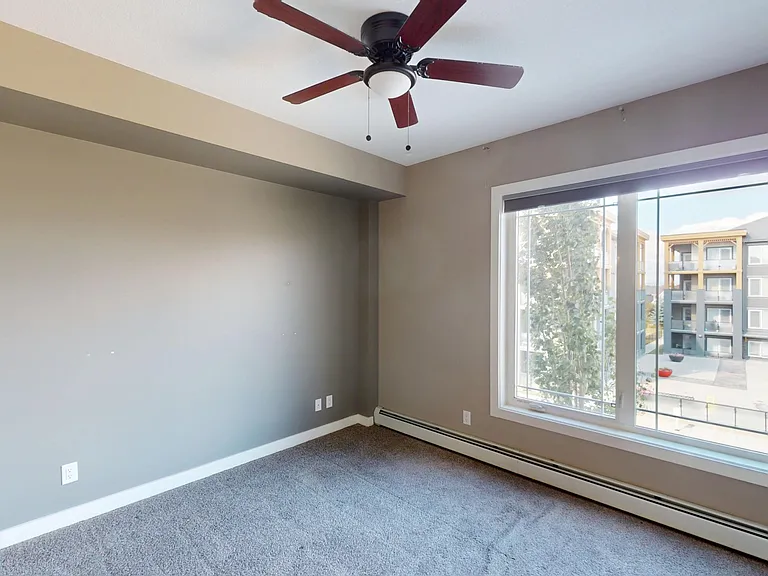 301 Auburn Meadows Blvd SE #100 — Photo 8