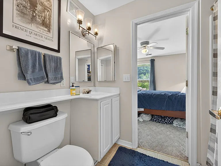 215 S Knollwood Dr — Photo 26