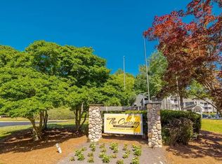 2122 Crossing Way Ct #99377BBB0, High Pt, NC 27262