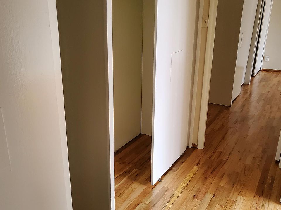 1st image of 2230 Wellesley St