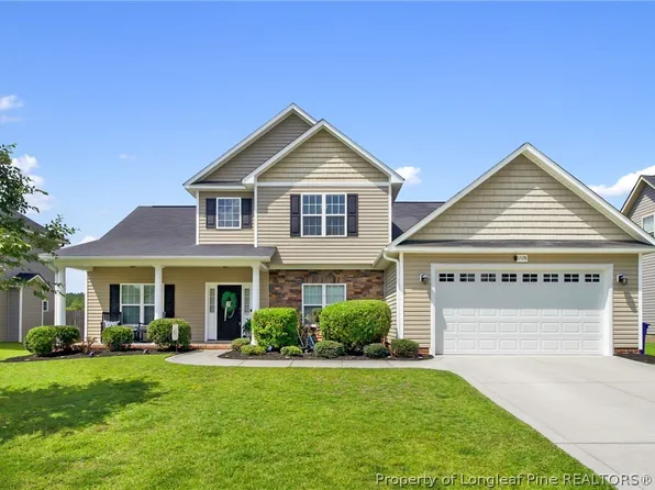 1528 Vandenberg Dr, Fayetteville, NC 28312