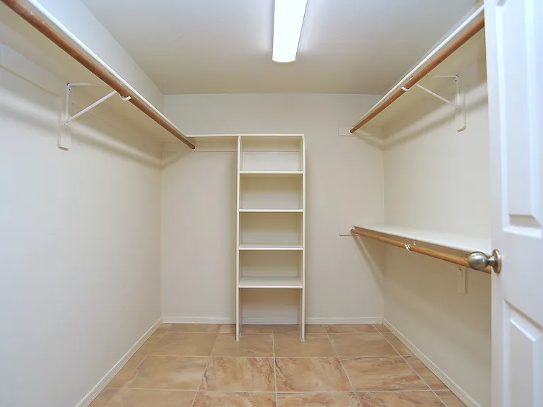 1600 E Deer Shadow Ln — Photo 25