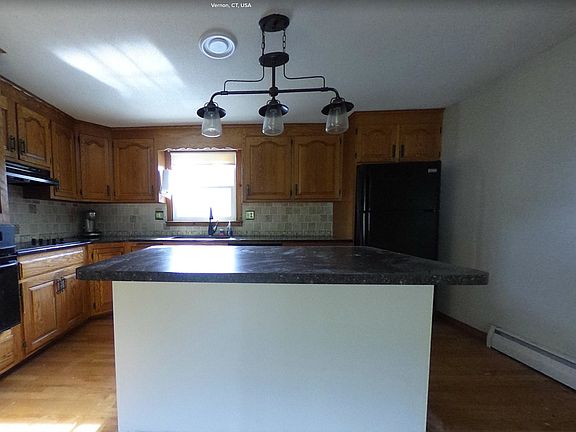 2nd image of 26 Diane Dr