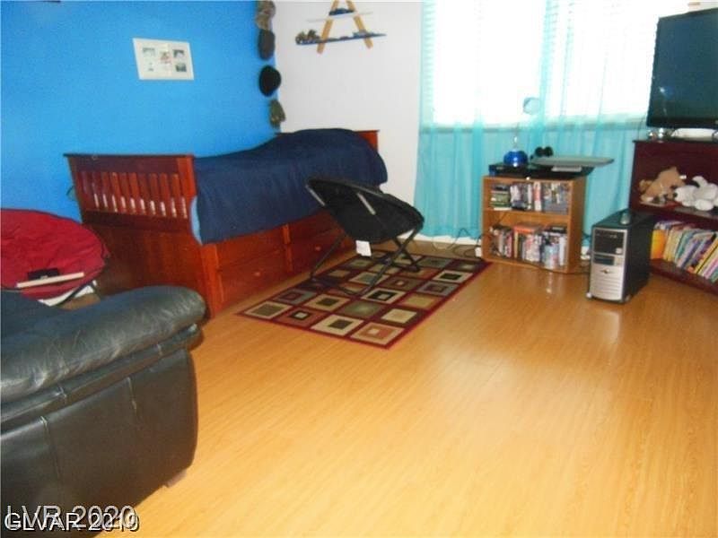 2nd image of 4243 Mississippi Ave