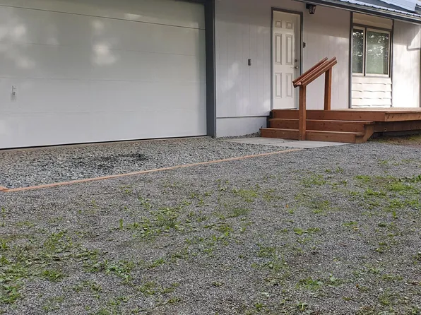 18688 Amonson Rd, Chugiak, AK 99567
