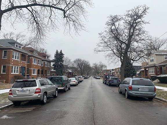 4th image of 7018 S Campbell Ave