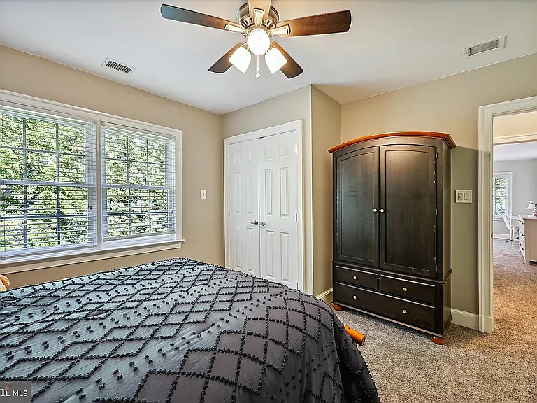 14708 Westbury Rd — Photo 80