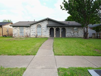 710 Longbeach Dr, Garland, TX, 75043