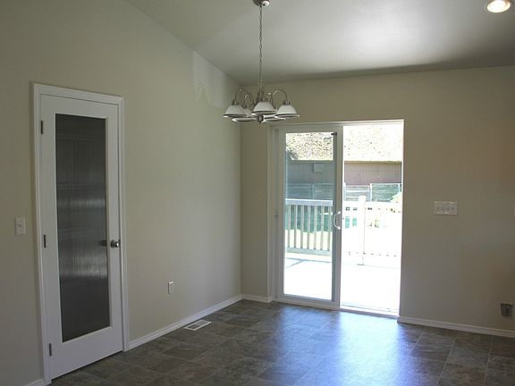 5th image of 7620 48th Ave E