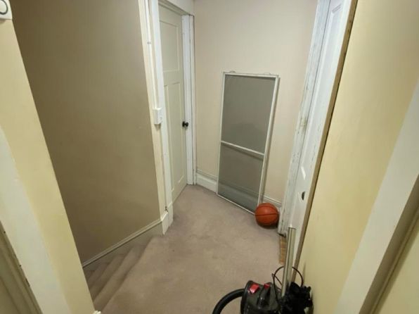 salem-oregon-80487815 picture