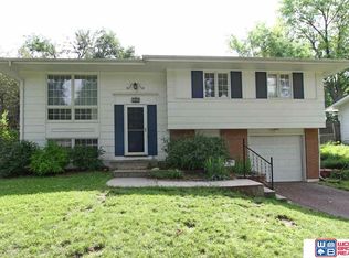 510 W Broadview Dr, Lincoln, NE 68505