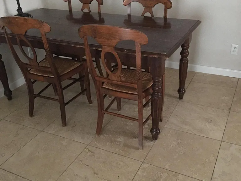 Kitchen table