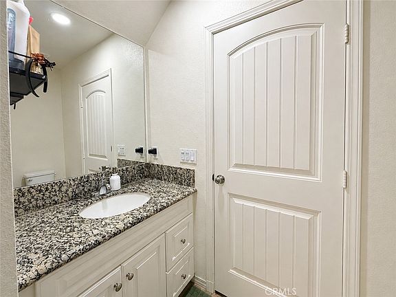 4th image of 7802 Alhambra Dr