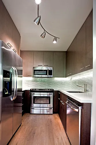 BWD - Bronwood Apartments Photo 1