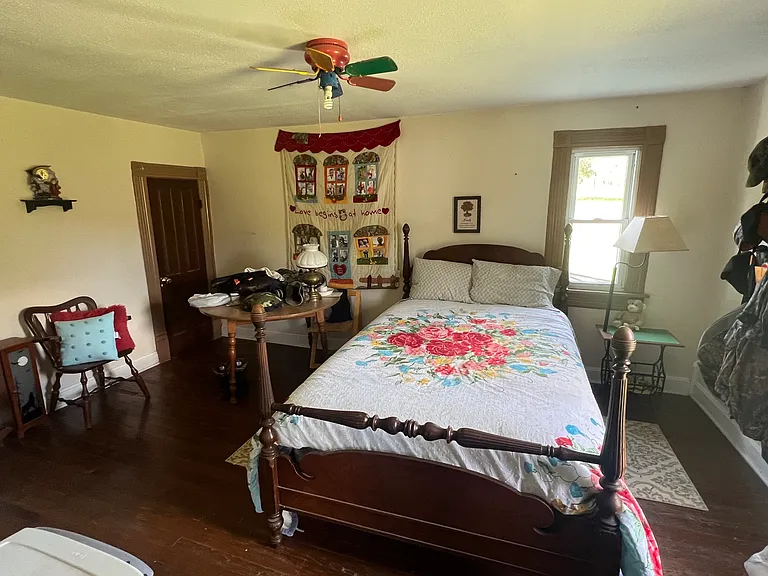 Echols Ln — Photo 20
