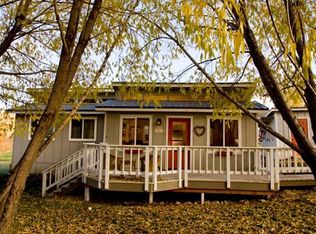 2550 Honeysuckle Ln, Steamboat Springs, CO 80487