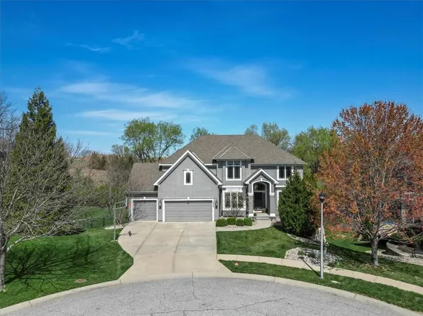 20820 81st Pl, Lenexa, KS 66220