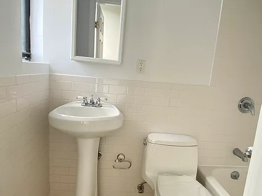 Rented by Corcoran | media 18