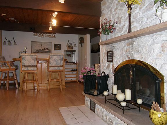 2nd Family Room