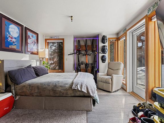 4th image of 660 Four Oclock Rd APT 11