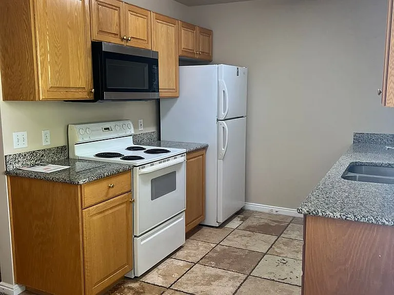 264 N 3 E #702 — Photo 8