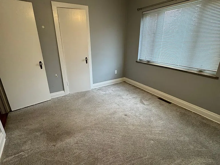 3921 W Ridge Rd — Photo 18