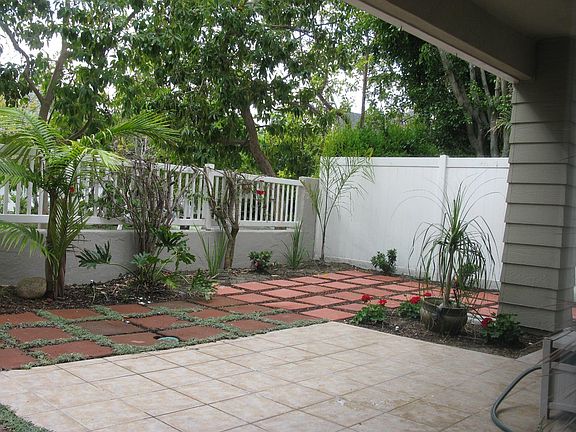 5th image of 10 Stoneglen #1