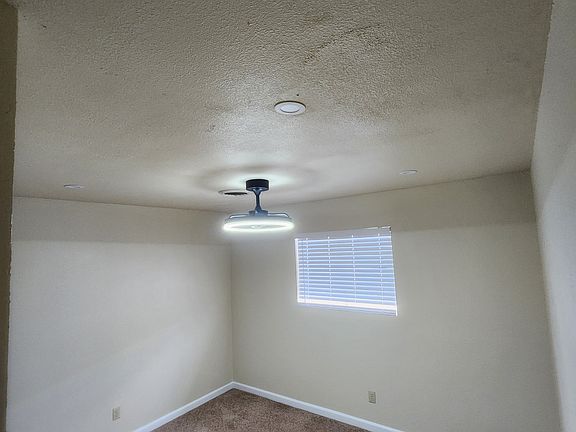 4th image of 2235 S Maple Ave