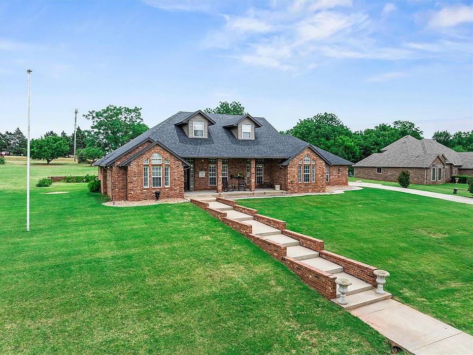 1st image of 10700 Crystal Creek Dr