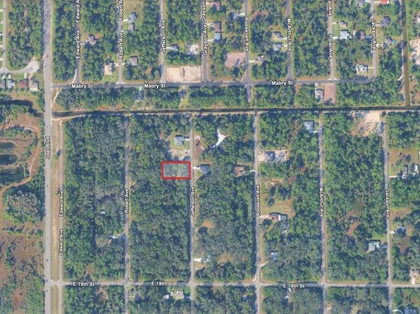 1915 Jefferson Ave Lot 20, Lehigh Acres, FL 33972