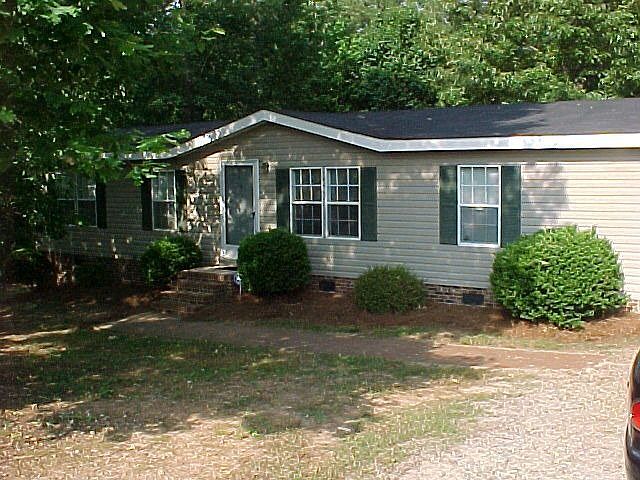 NICE COOL SHADED LOT