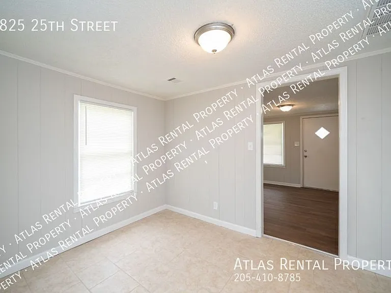 2825 25th St — Photo 11