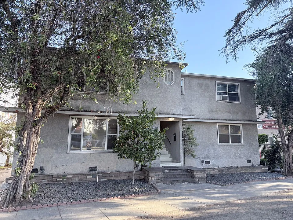 4614-22 Los Feliz Blvd