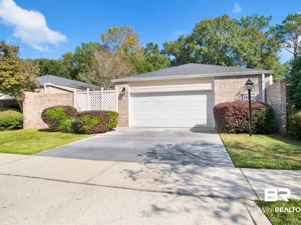 125 Woodruff Ct, Mobile, AL 36608