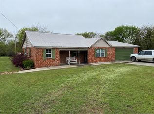 26535 Wilson Rd, Henryetta, OK 74437