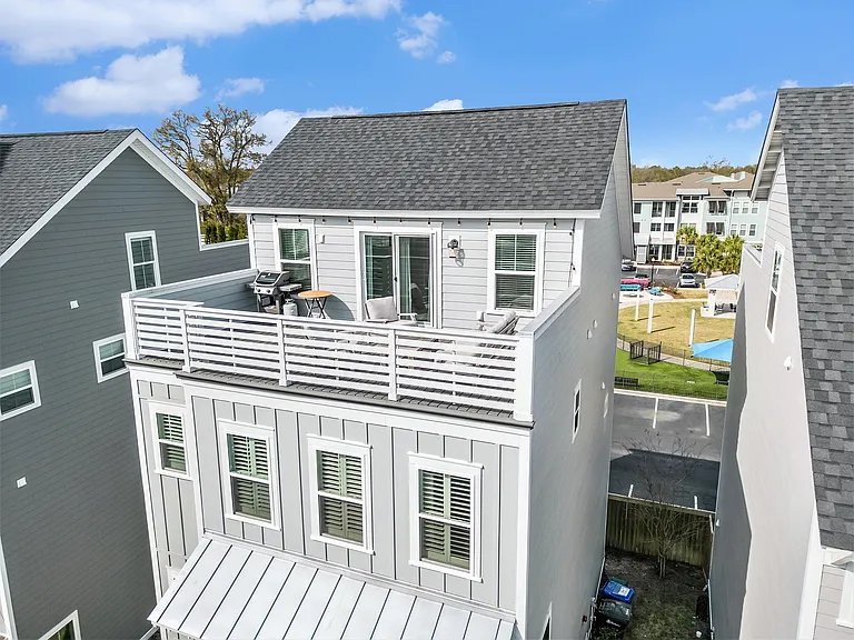 549 Cooper Village Ln — Photo 30