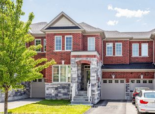 3 Frederick Pearson St, East Gwillimbury, ON L9N0R9