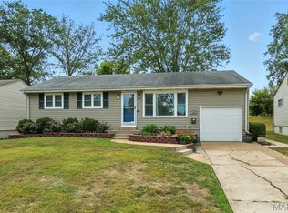 7222 Cheshire Ln, Saint Louis, MO
