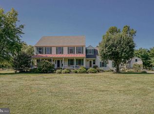 33 Bridge Rd, Lumberton, NJ 08048