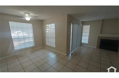 8746 Mallard Reserve Dr Photo 1